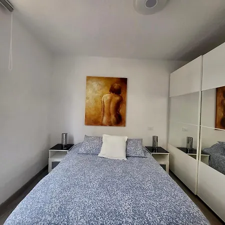 2 Bedrooms Flat 50 Mts Away From Canteras Lejlighed Las Palmas de Gran Canaria