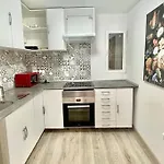 Apartamento 2 Bedrooms Flat 50 Mts Away From Canteras