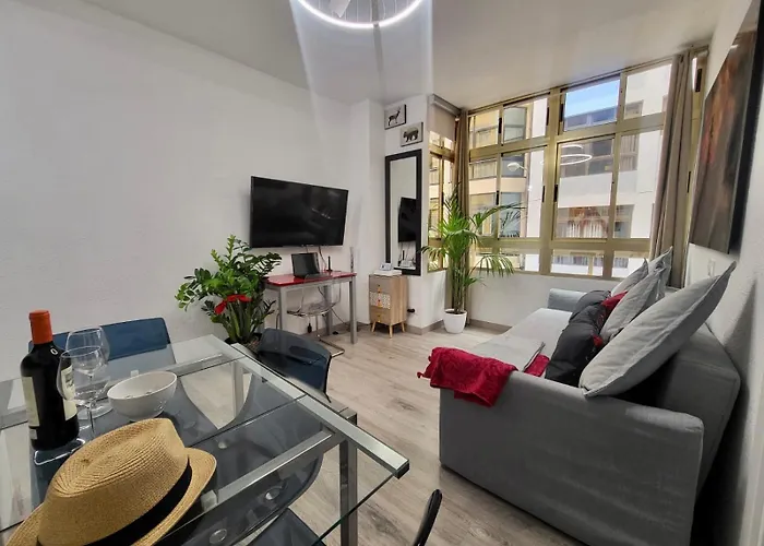 Lägenhet 2 Bedrooms Flat 50 Mts Away From Canteras Las Palmas de Gran Canaria